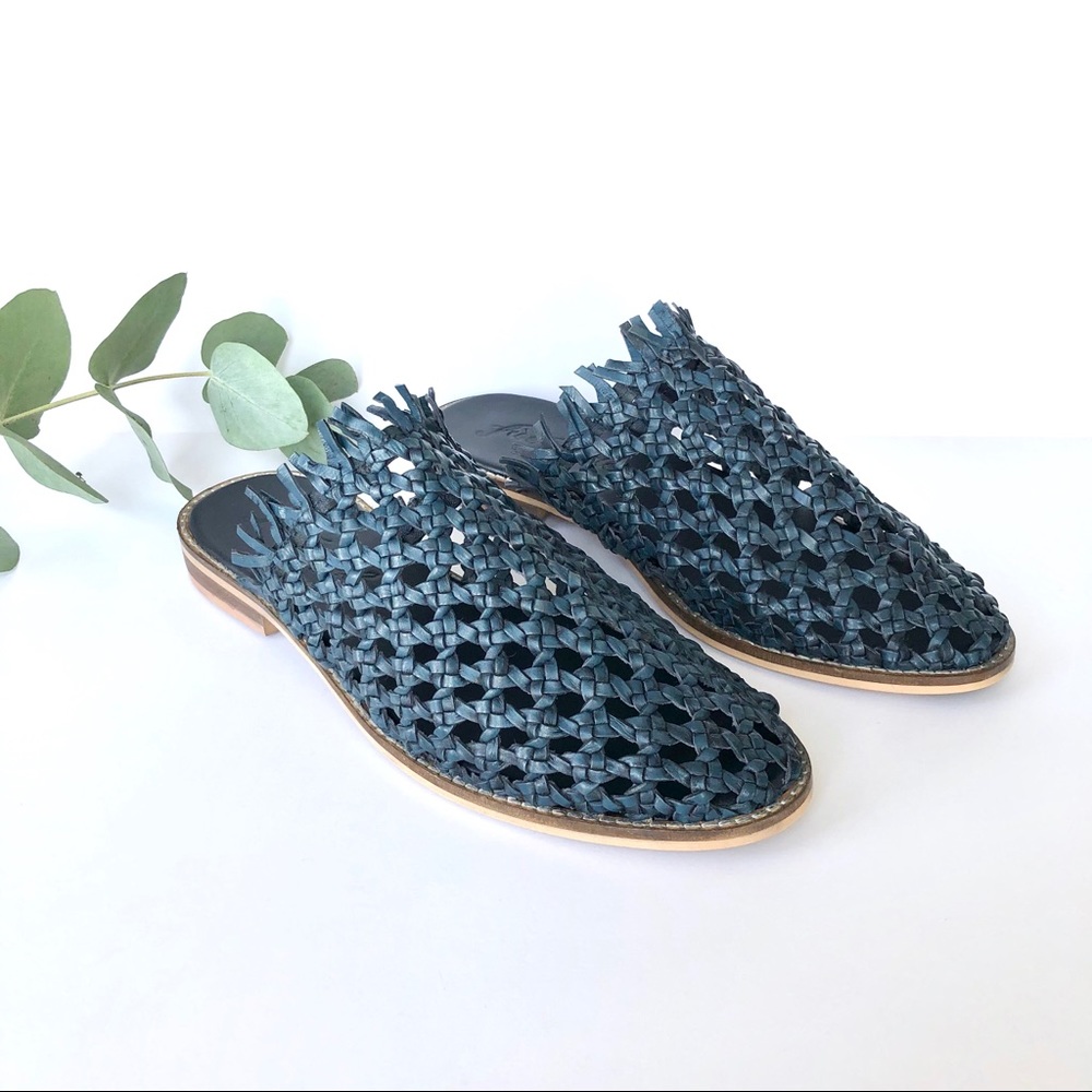 Free People • Mirage Woven Flat Mules Navy Blue